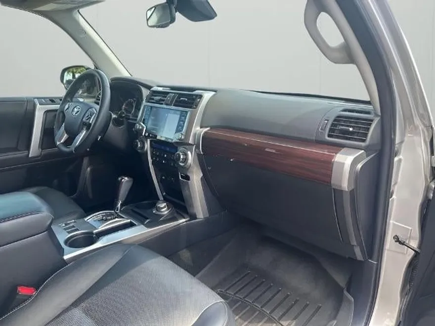 2022 Toyota 4Runner Limited 4WD photo 1