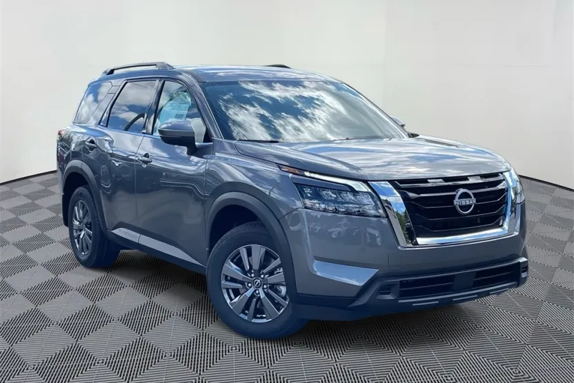 2025 Nissan Pathfinder SV photo 1
