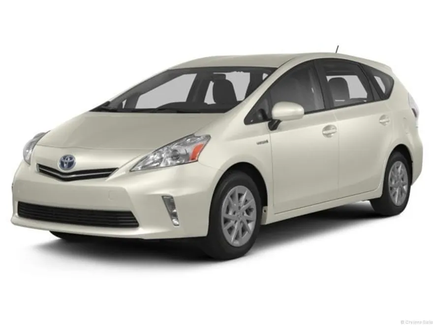 2013 Toyota Prius V Five photo 1