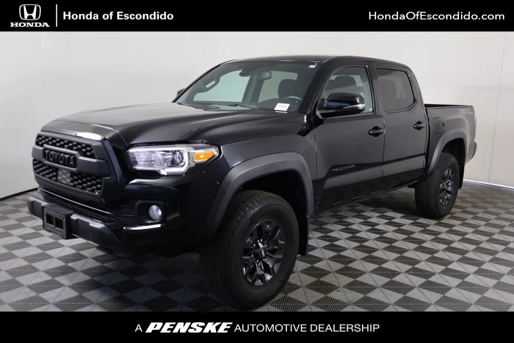 2021 Toyota Tacoma TRD Off-Road photo 1
