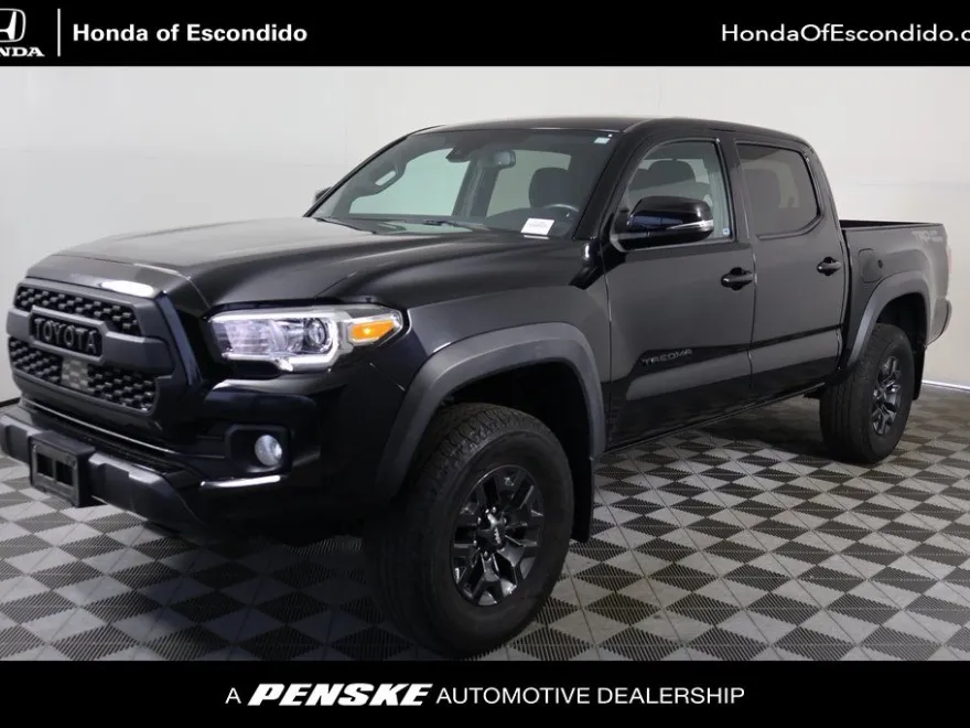 2021 Toyota Tacoma TRD Off-Road photo 1