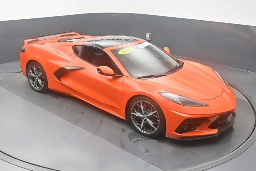 2020 Chevrolet Corvette Stingray 2LT photo 1