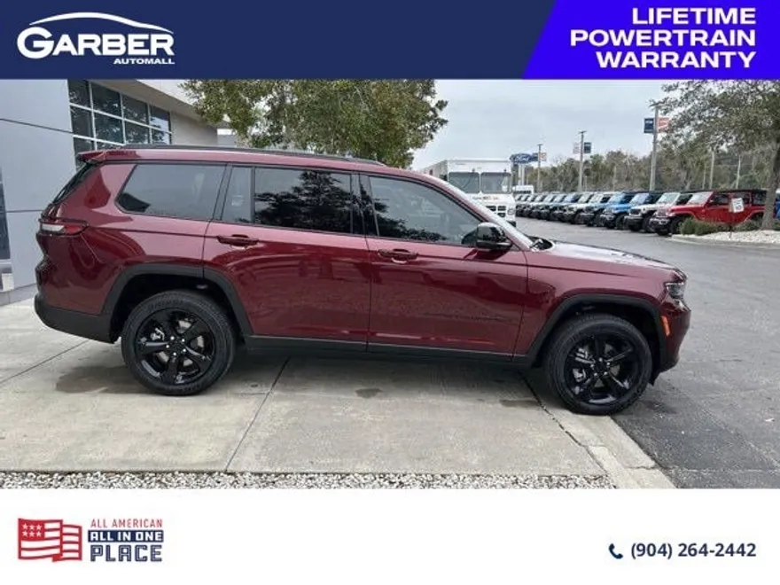 2025 Jeep Grand Cherokee Altitude photo 1