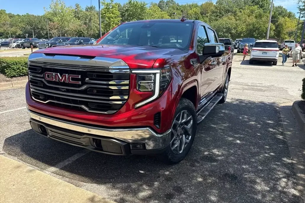 2023 Gmc Sierra 1500 SLT photo 1
