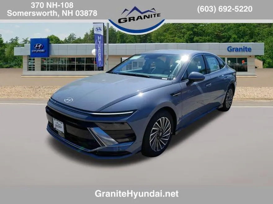 2025 Hyundai Sonata Hybrid SEL photo 1