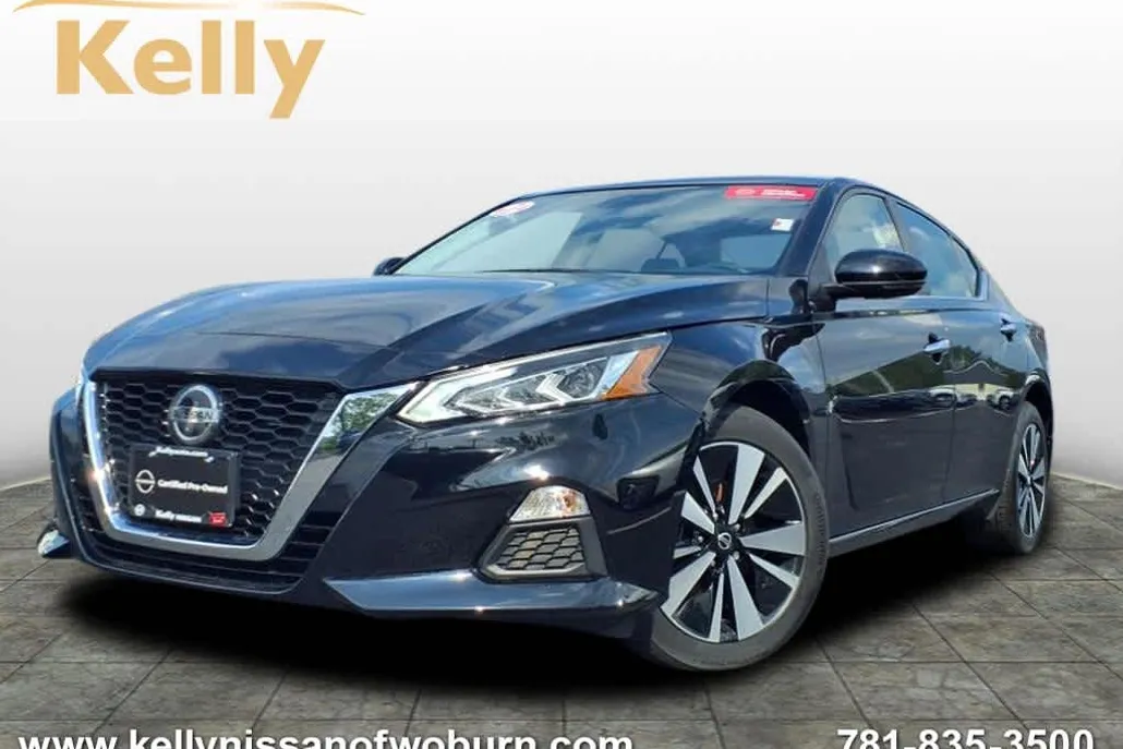 2022 Nissan Altima 2.5 SV photo 1