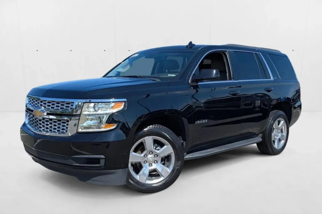 2018 Chevrolet Tahoe LT photo 1