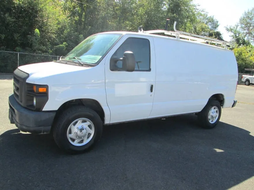 2014 Ford E-250 photo 1