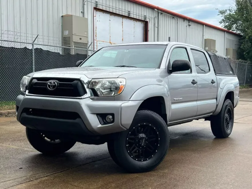2014 Toyota Tacoma Double Cab PreRunner photo 1