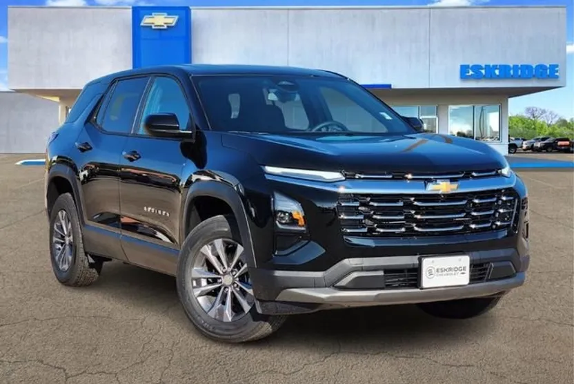 2026 Chevrolet Equinox LT photo 1