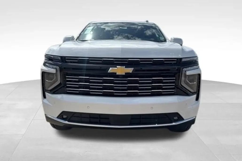 2025 Chevrolet Tahoe High Country photo 1