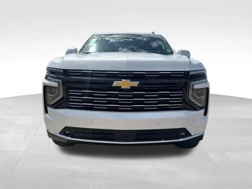 2025 Chevrolet Tahoe High Country photo 1