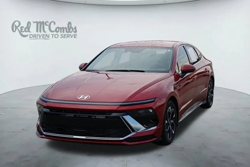 2024 Hyundai Sonata SEL photo 1