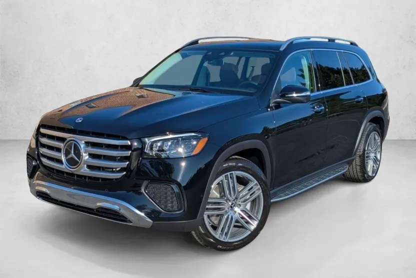 2026 Mercedes Benz GLS 450 4MATIC photo 1