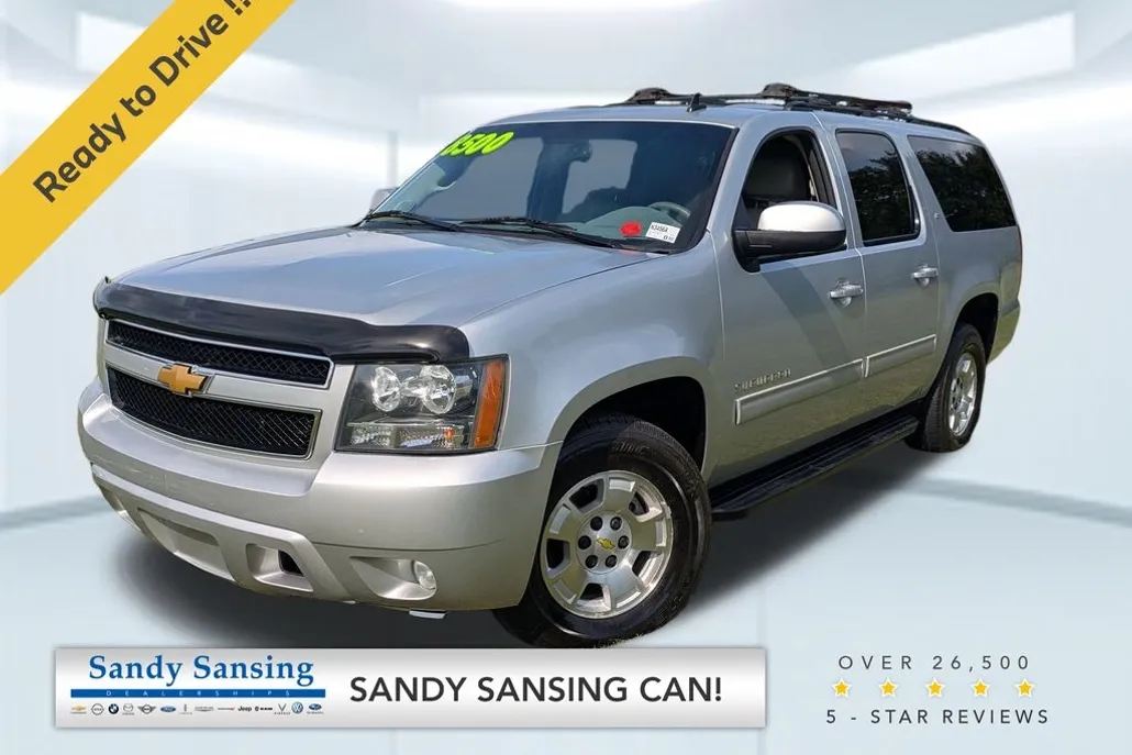 2012 Chevrolet Suburban 1500 LT photo 1