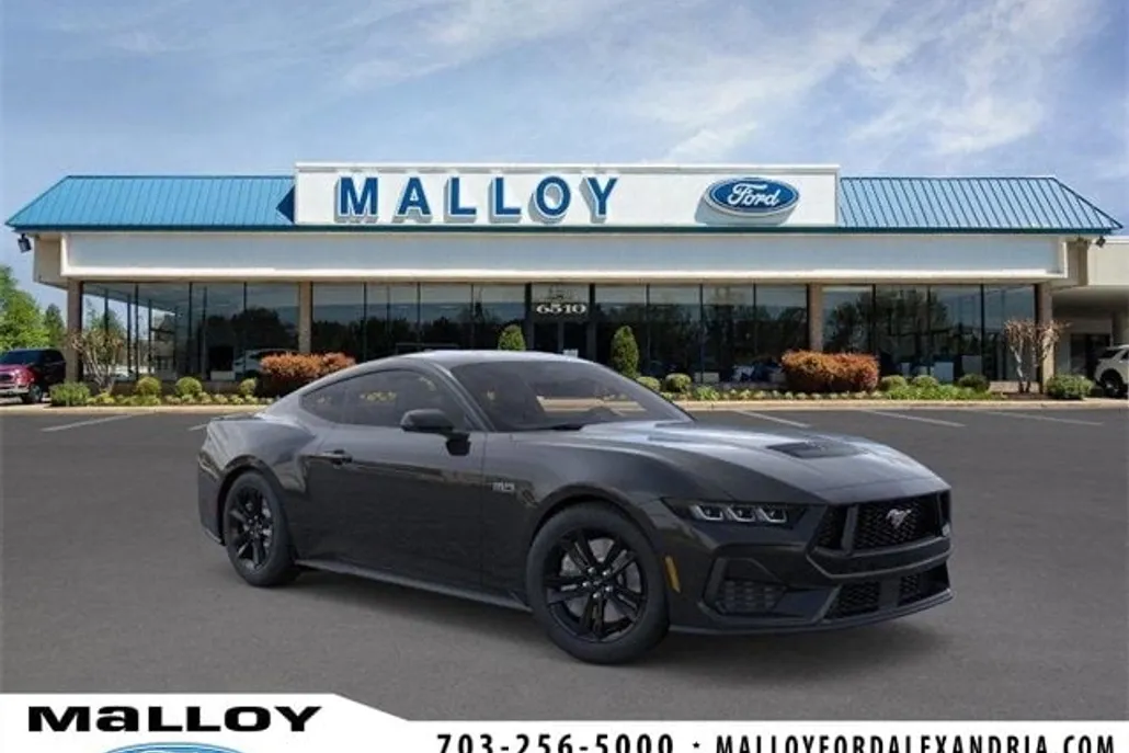 2025 Ford Mustang GT photo 1