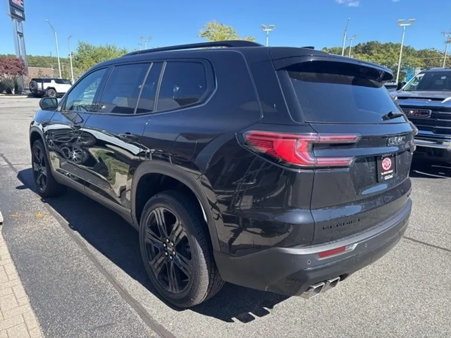 2026 Gmc Acadia Elevation photo 1