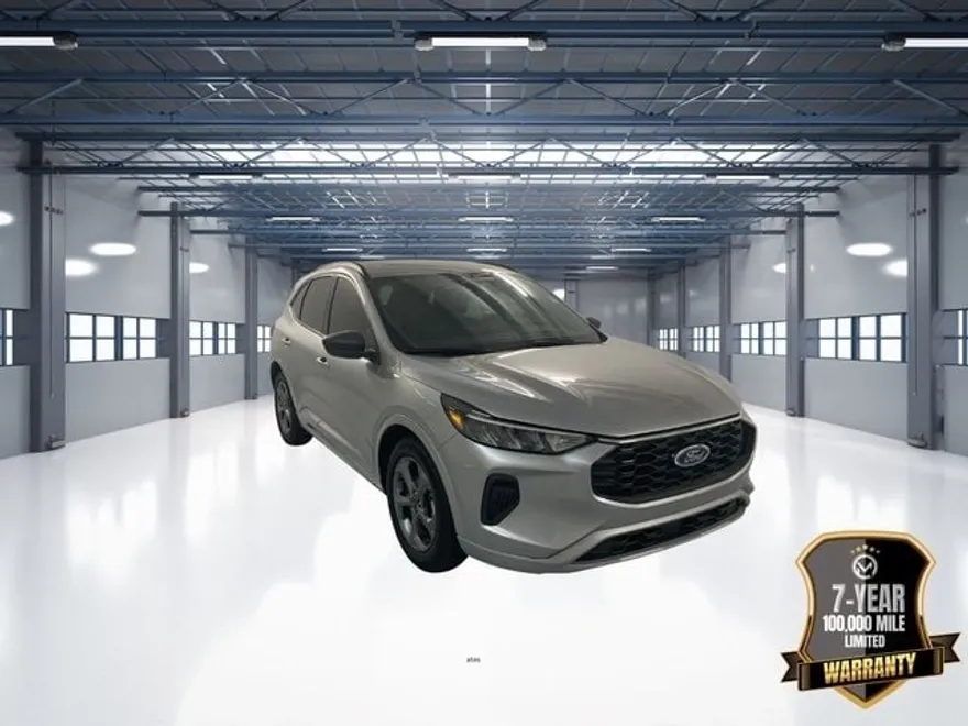 2024 Ford Escape ST-Line photo 1