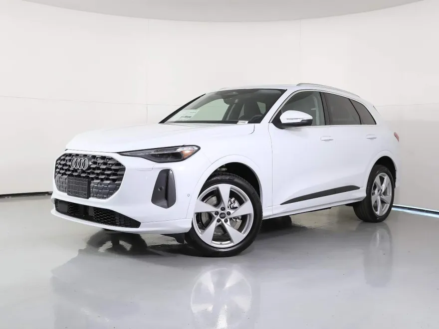 2025 Audi Q5 Premium Plus TFSI photo 1