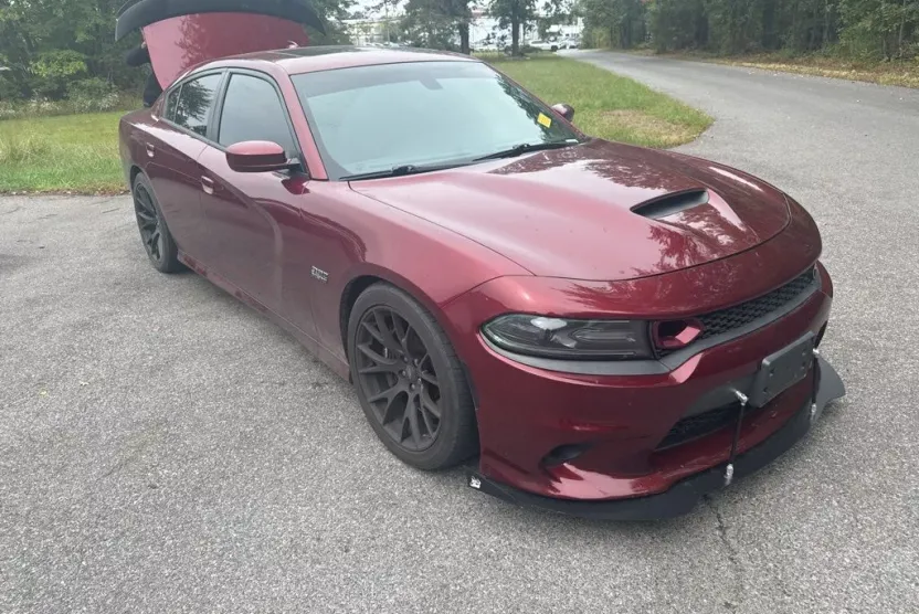 2017 Dodge Charger R/T Scat Pack photo 1