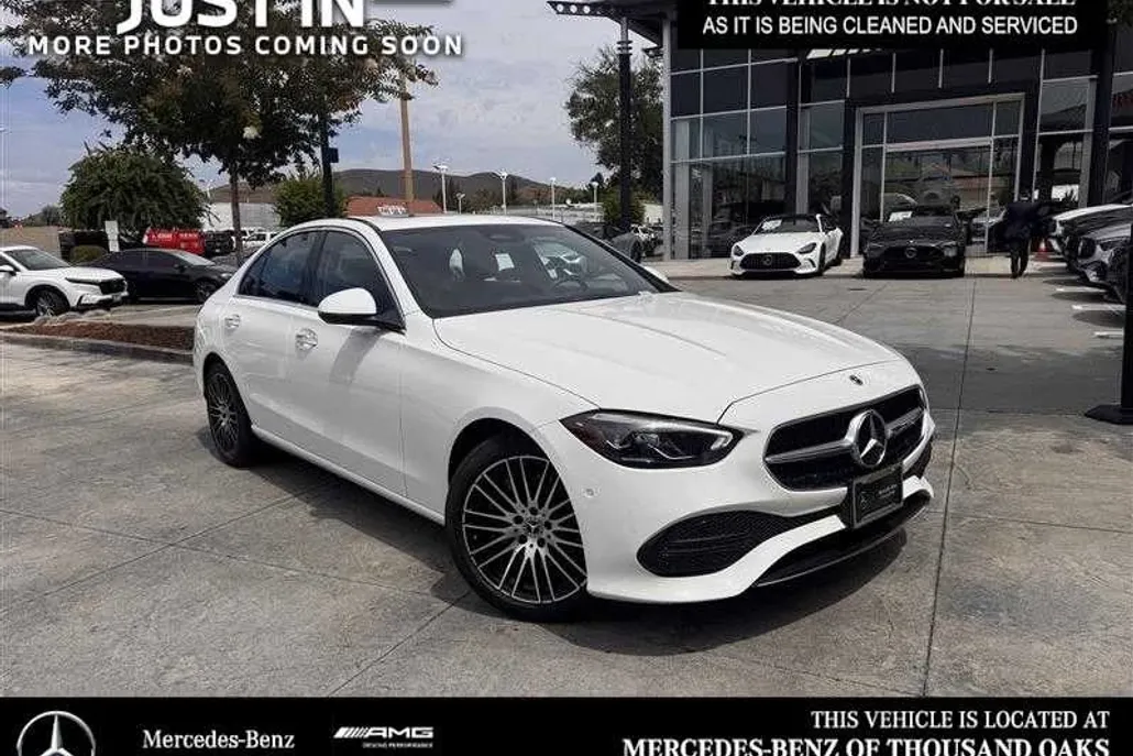2024 Mercedes Benz C 300 photo 1