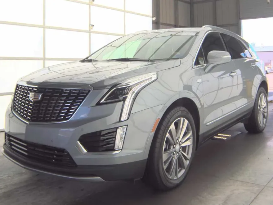 2025 Cadillac XT5 Premium Luxury photo 1