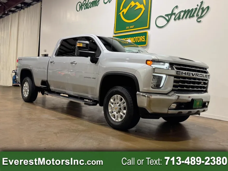 2023 Chevrolet Silverado 3500HD LTZ photo 1