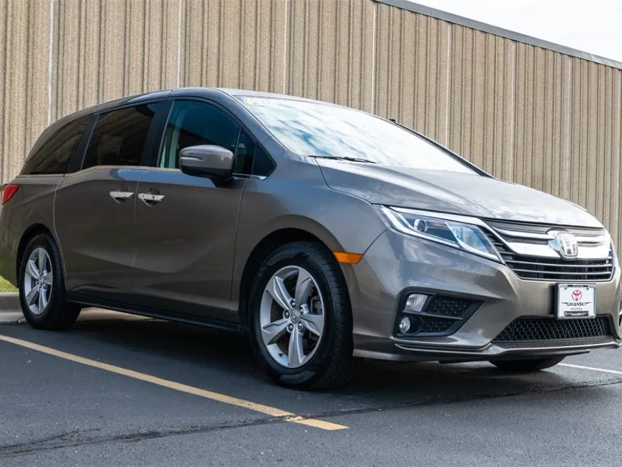 2020 Honda Odyssey EX-L photo 1