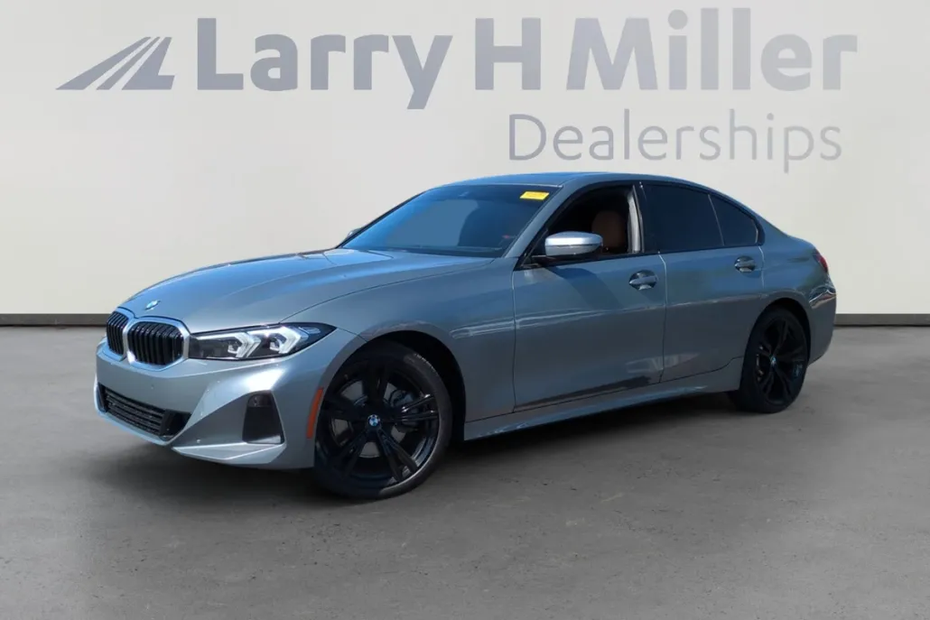 2023 Bmw 330i Sedan photo 1