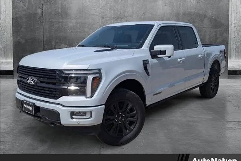 2025 Ford F-150 Platinum photo 1