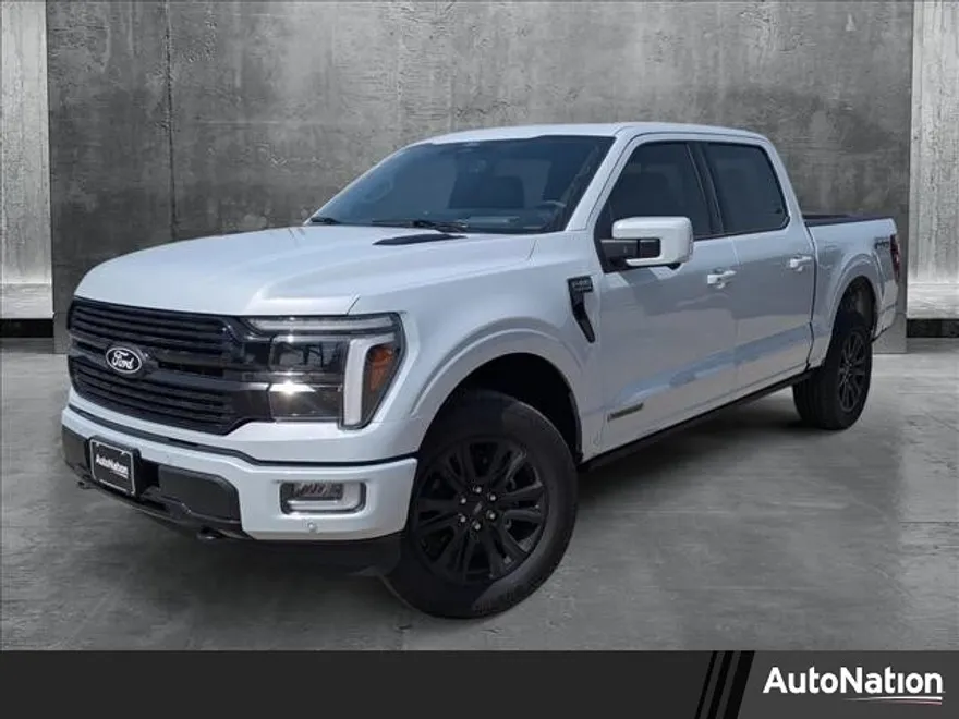 2025 Ford F-150 Platinum photo 1