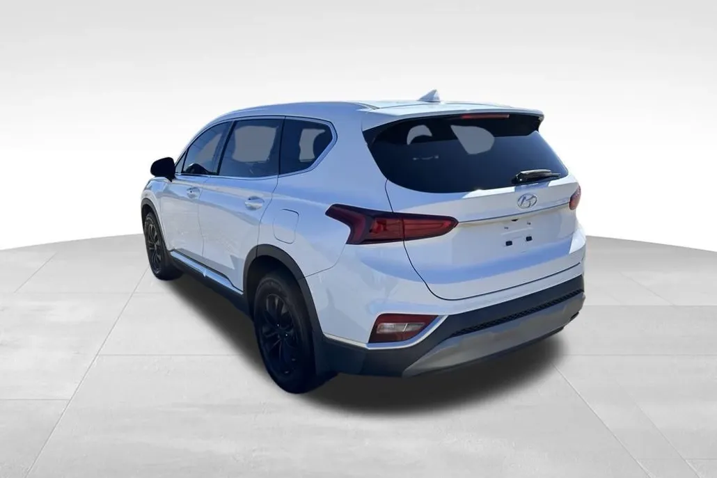 2020 Hyundai Santa Fe SEL photo 1