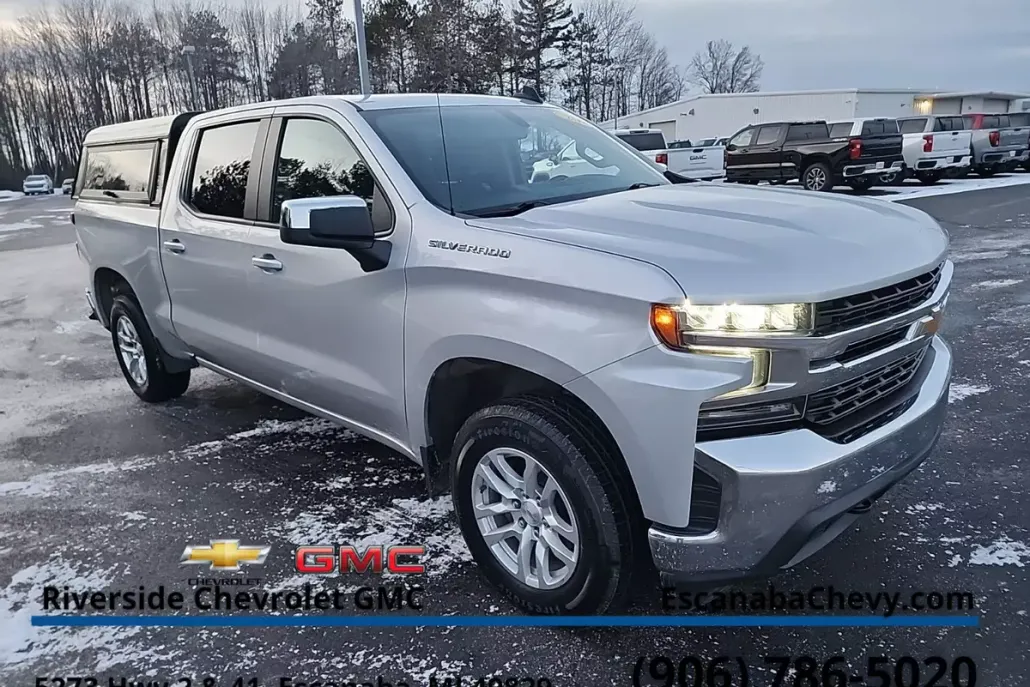 2021 Chevrolet Silverado 1500 LT photo 1