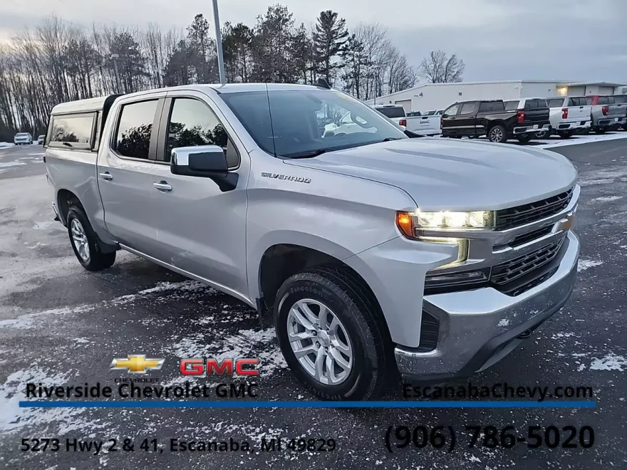2021 Chevrolet Silverado 1500 LT photo 1