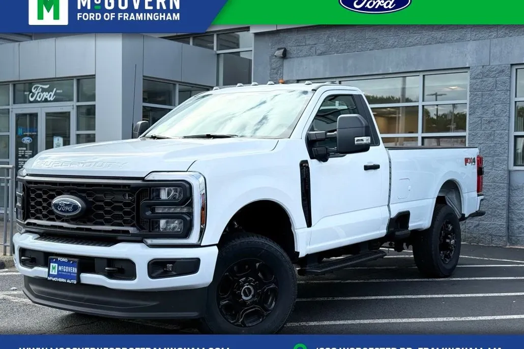 2025 Ford F-350 XL photo 1