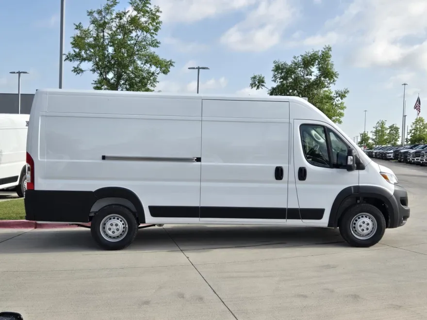 2025 Ram ProMaster 3500 Cargo Van photo 1