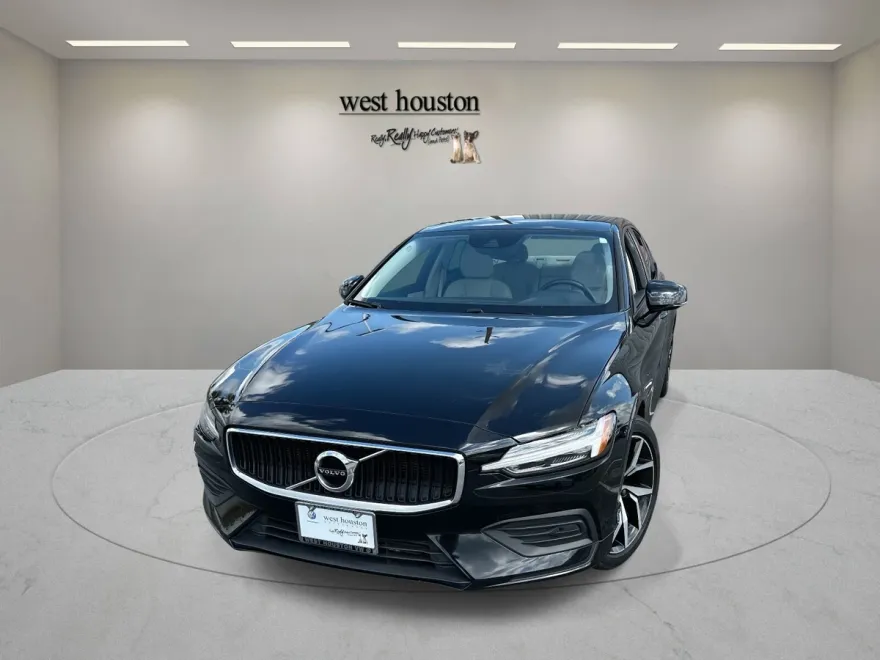 2019 Volvo S60 T5 Momentum photo 1