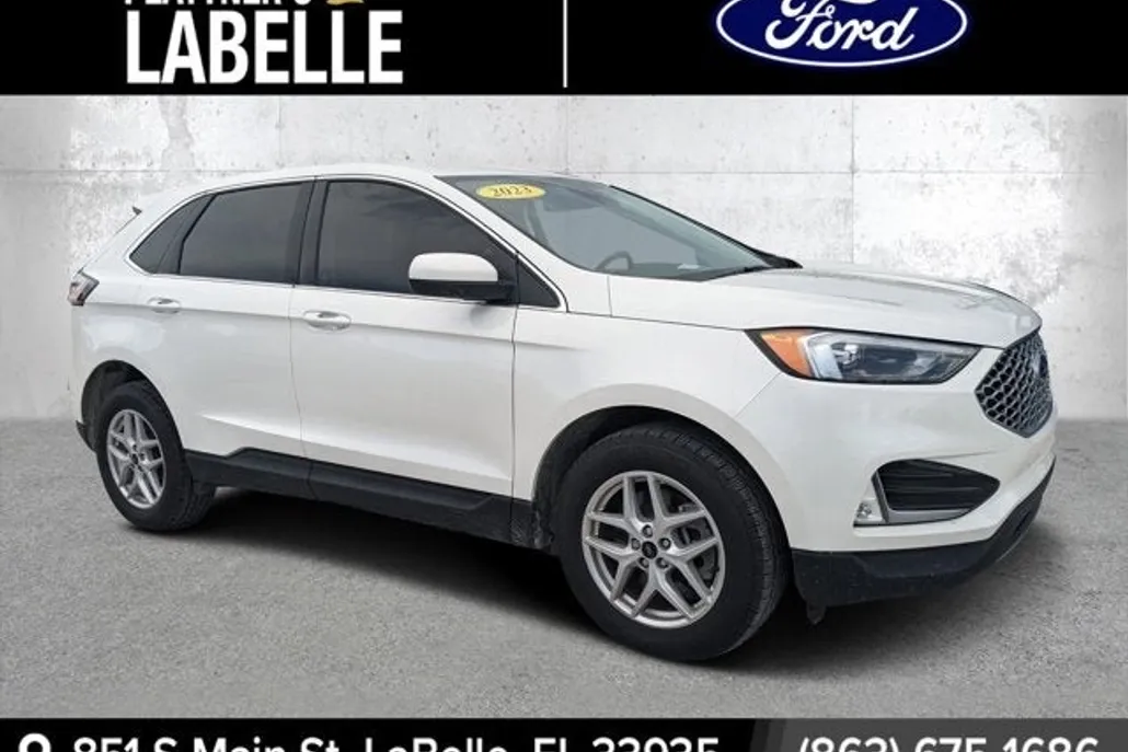 2023 Ford Edge SEL photo 1