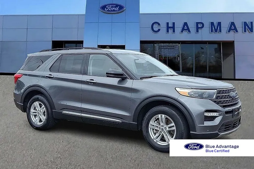 2022 Ford Explorer XLT photo 1