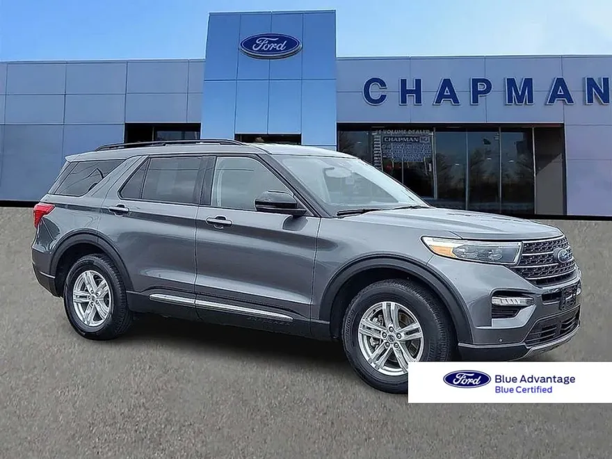 2022 Ford Explorer XLT photo 1