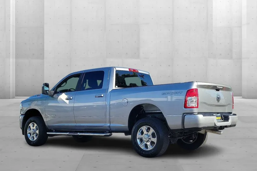 2024 Ram 2500 Big Horn photo 1