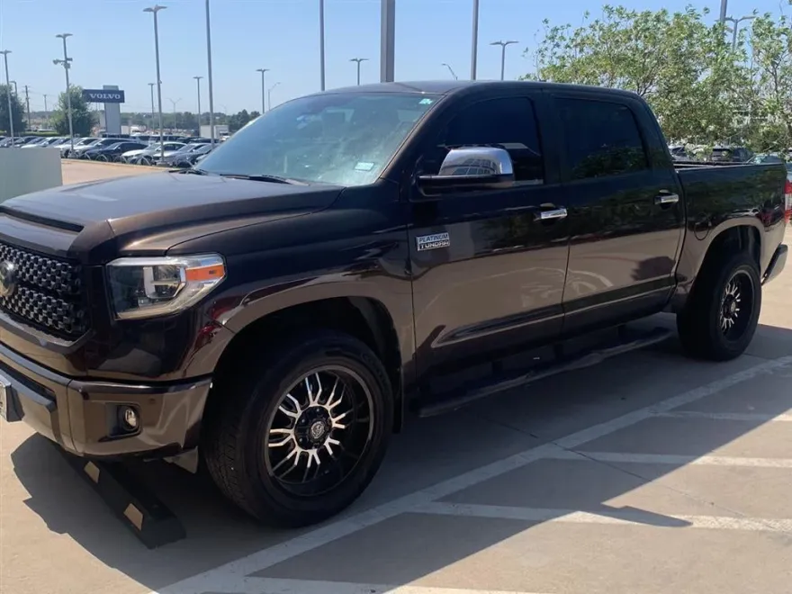 2021 Toyota Tundra Platinum Grade photo 1