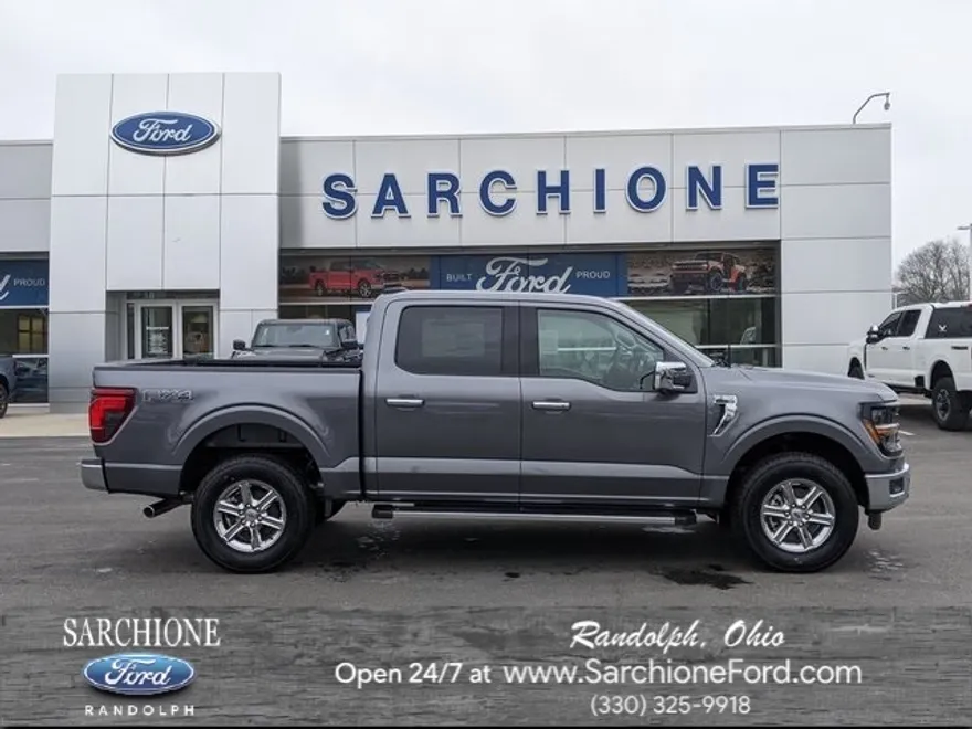 2025 Ford F-150 XLT photo 1
