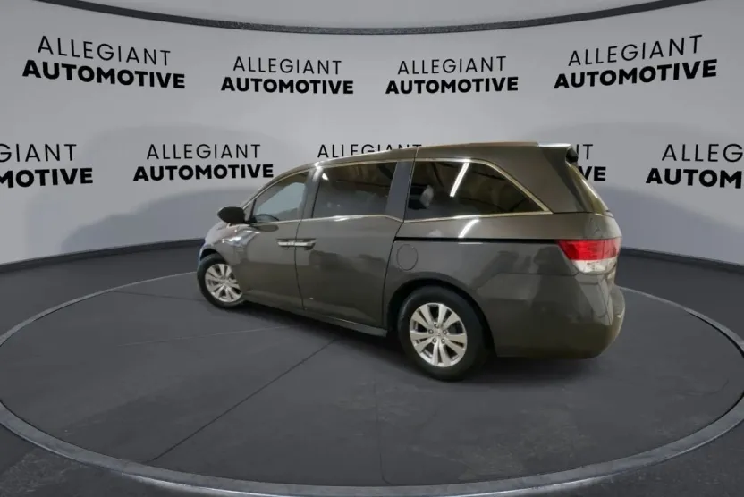 2015 Honda Odyssey EX-L photo 1