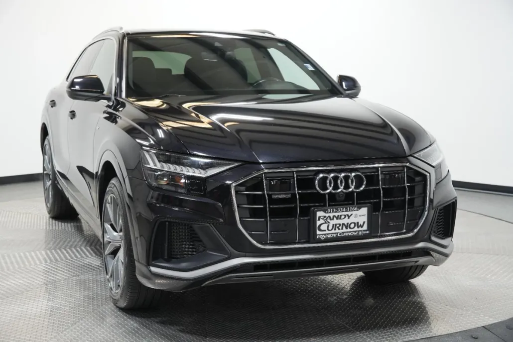 2021 Audi Q8 Premium Plus line photo 1