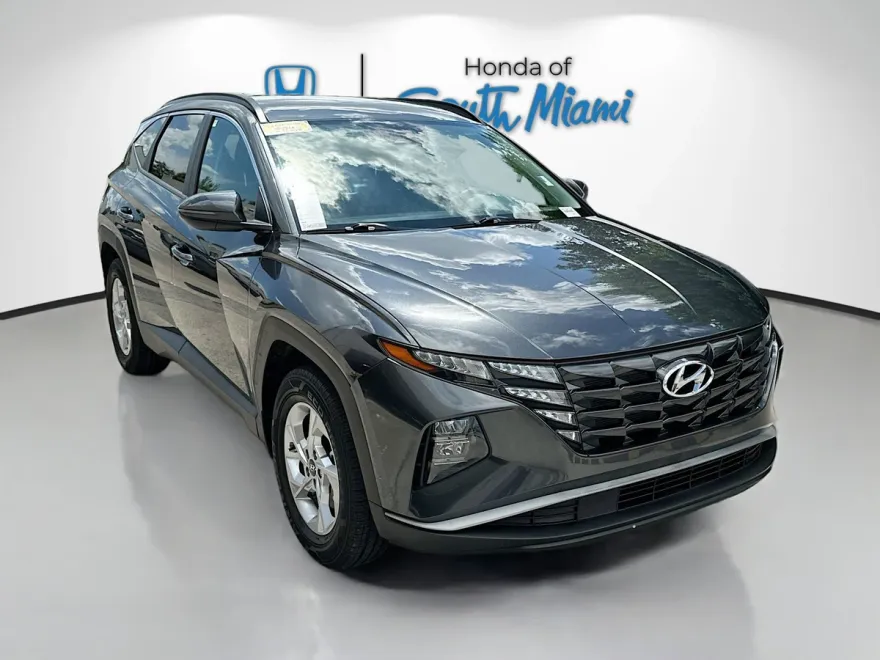 2022 Hyundai Tucson SEL photo 1