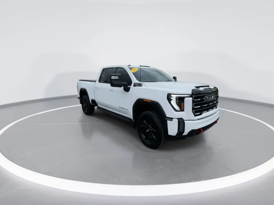 2024 Gmc Sierra HD AT4 photo 2