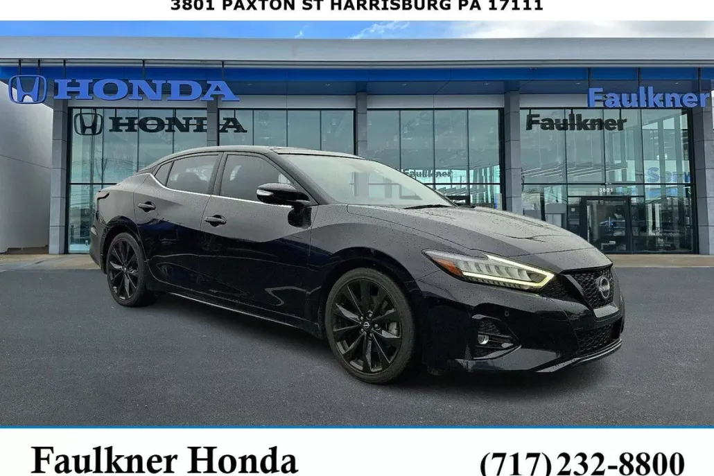 2023 Nissan Maxima SR photo 1