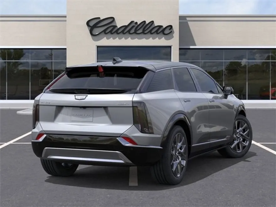 2025 Cadillac Optiq Luxury photo 1