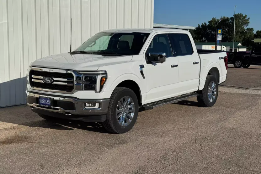 2024 Ford F-150 Lariat photo 1